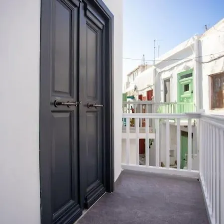 The Pelican Heritage House. * Mykonos Town
