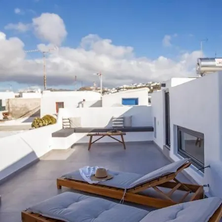 The Pelican Heritage House. Mykonos Town